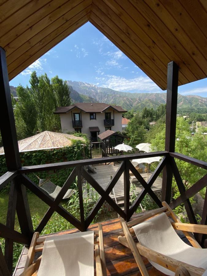 Boutigue Hotel Nebesa Chimgan Zewnętrze zdjęcie